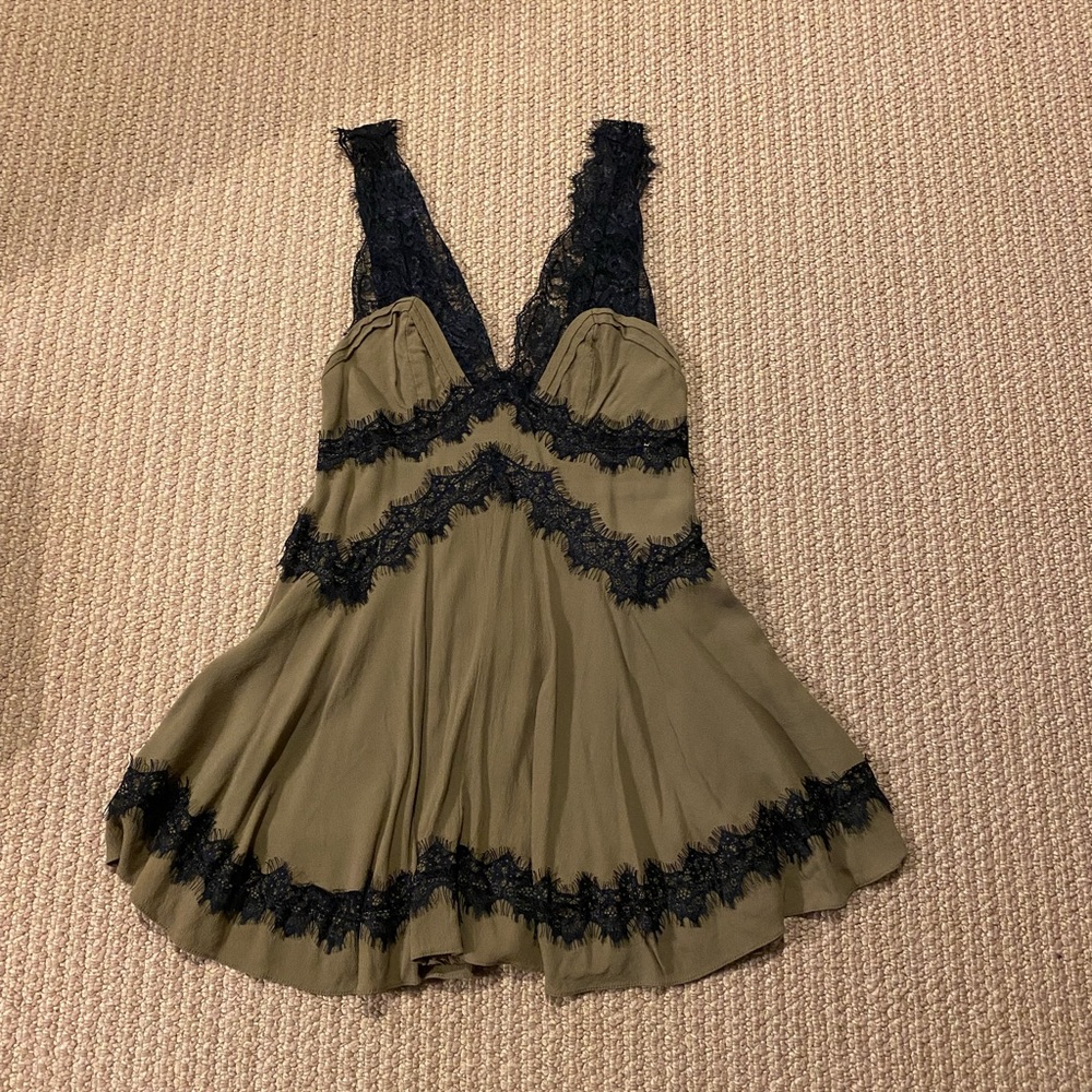 Urban outfitters lace dress